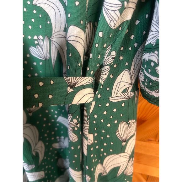 Max Studio Floral Green Ruffle Crepe High Low Tie Wrap Dress NWT Size Large (597 - Picture 9 of 9